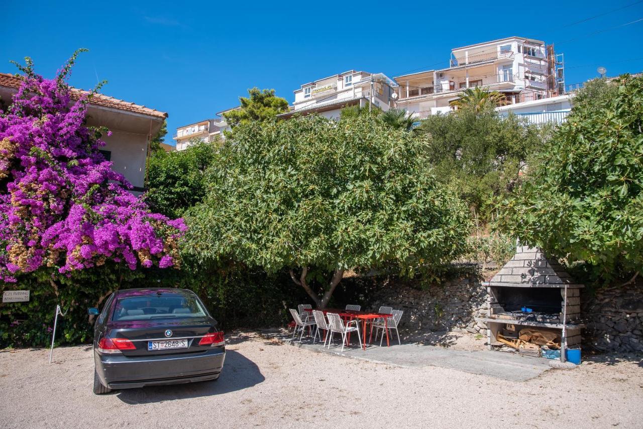 Apartments By The Sea Sumpetar, Omis - 2808 Εξωτερικό φωτογραφία