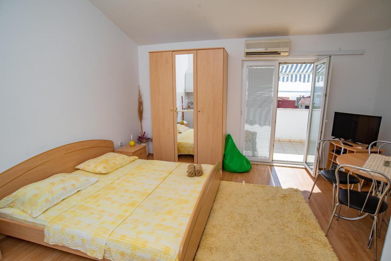 Apartments By The Sea Sumpetar, Omis - 2808 Εξωτερικό φωτογραφία