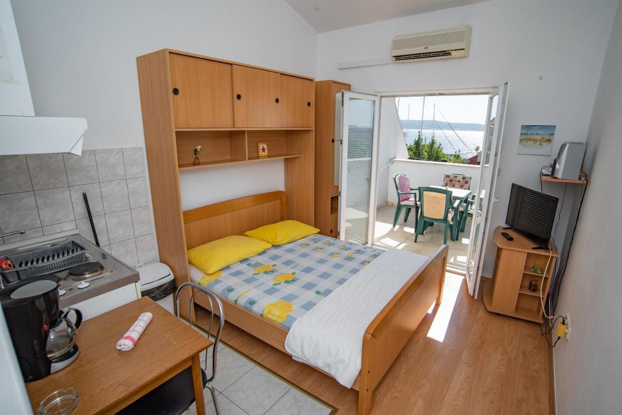 Apartments By The Sea Sumpetar, Omis - 2808 Εξωτερικό φωτογραφία