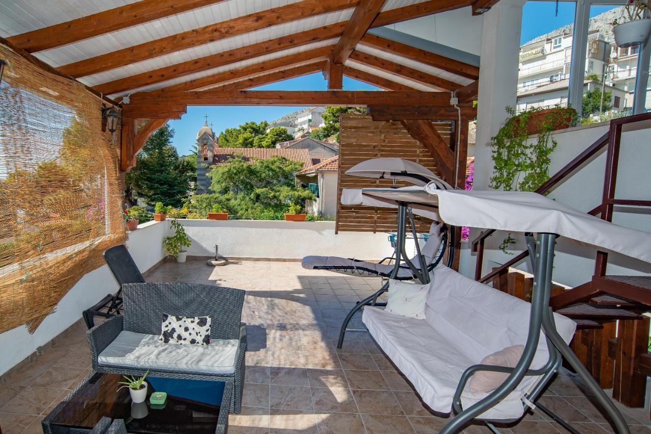 Apartments By The Sea Sumpetar, Omis - 2808 Εξωτερικό φωτογραφία