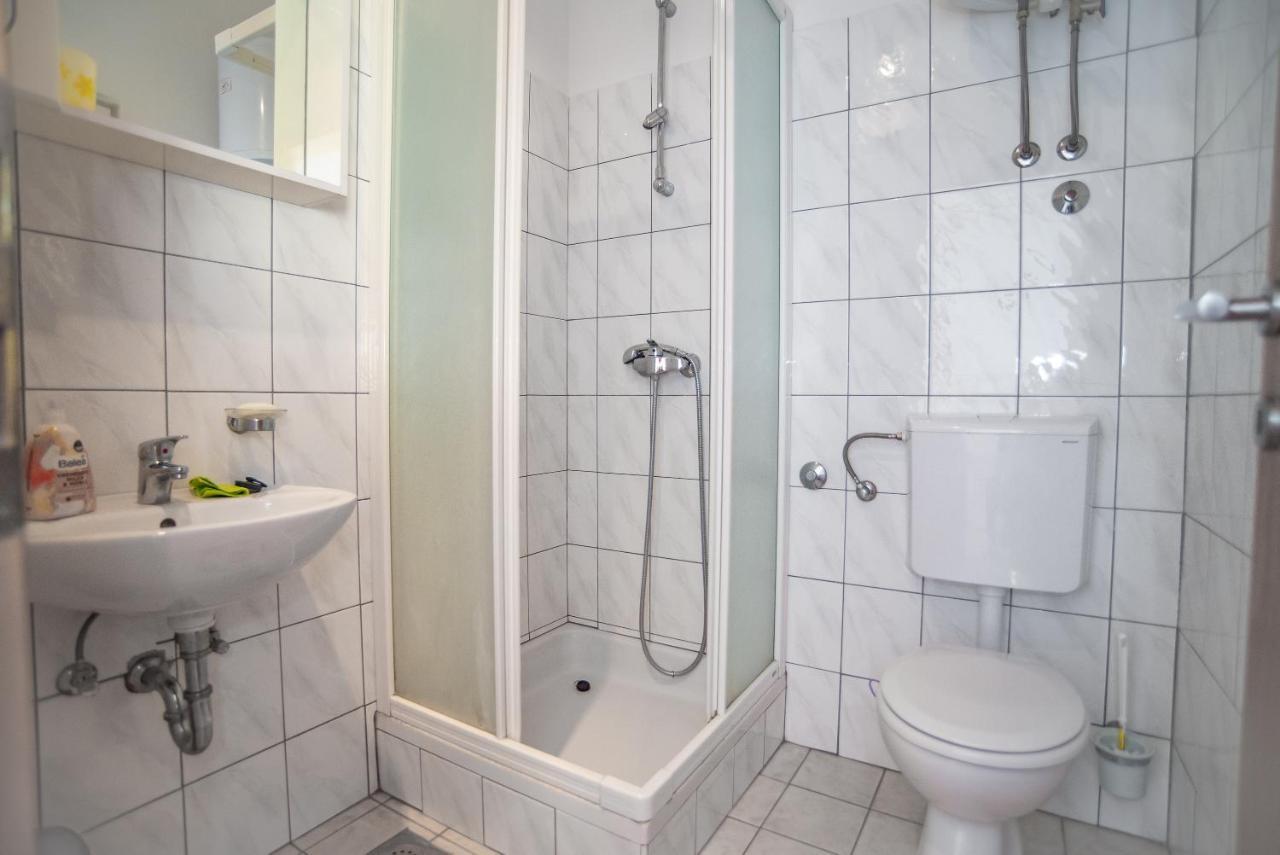 Apartments By The Sea Sumpetar, Omis - 2808 Εξωτερικό φωτογραφία