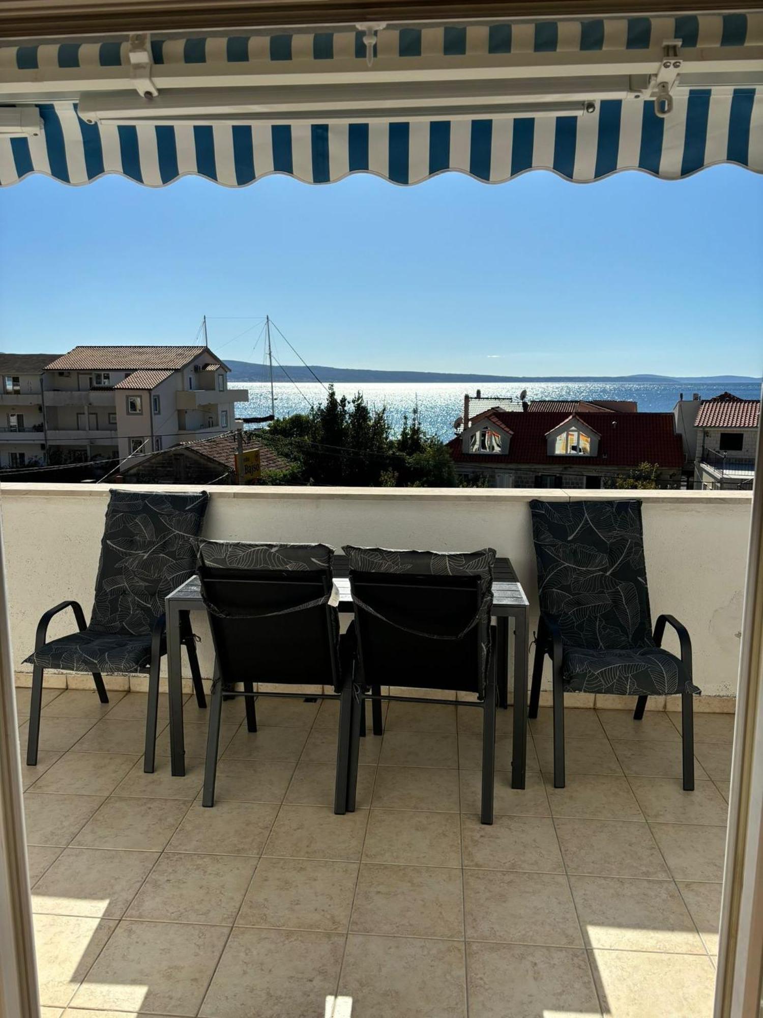 Apartments By The Sea Sumpetar, Omis - 2808 Εξωτερικό φωτογραφία